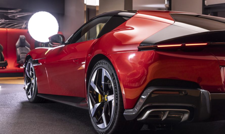 Ferrari непомітно зареєстрував десять нових назв моделей