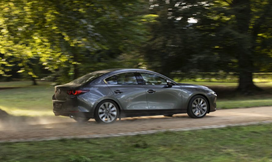 Оновлення Mazda3 на 2027 рік: змін не видно