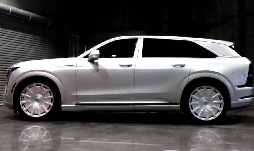 Більшість Escalade затемнюють, а ця пішла іншим шляхом