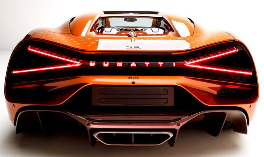 Вартість шифтера в цьому Bugatti Mistral, імовірно, перевищує ціну вашого автомобіля