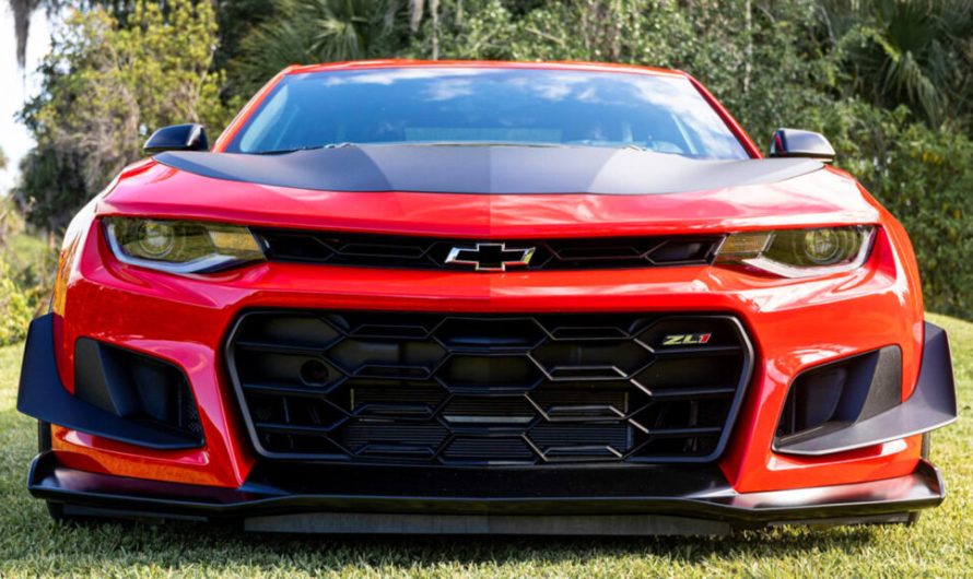 Він проїхав на своєму Camaro 592 кілометри за два місяці й заробив на новий Mustang