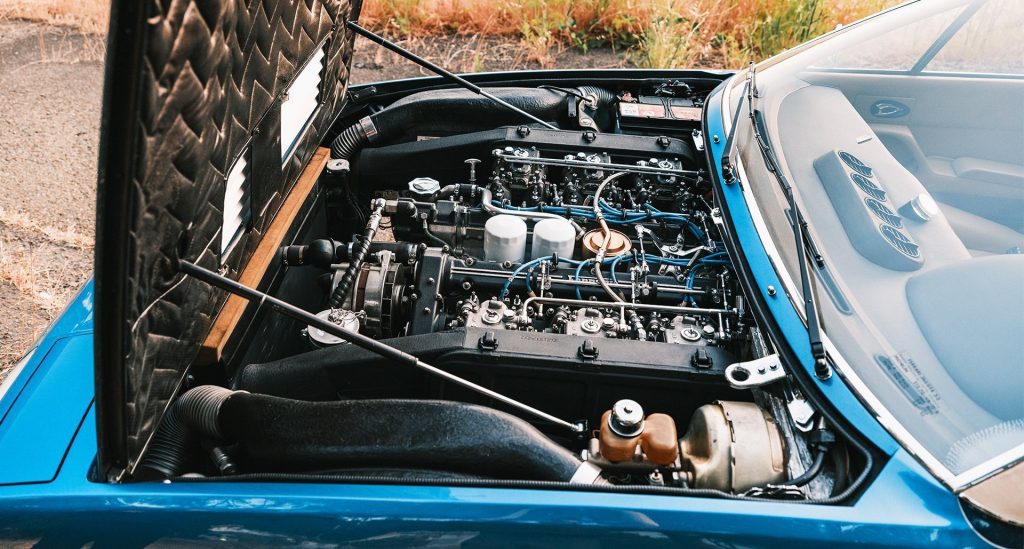Ferrari 365 GT4 2+2