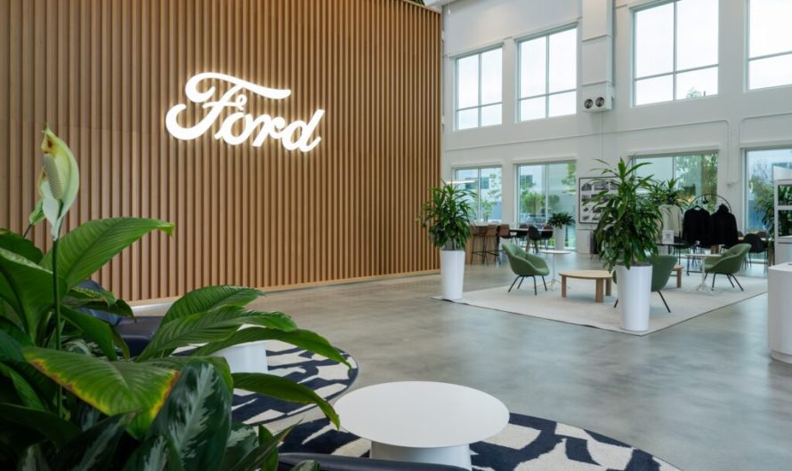 Ford і Stellantis рідко доходять згоди, але обидві компанії підтримали порятунок ливарного та штампувального виробництва від краху