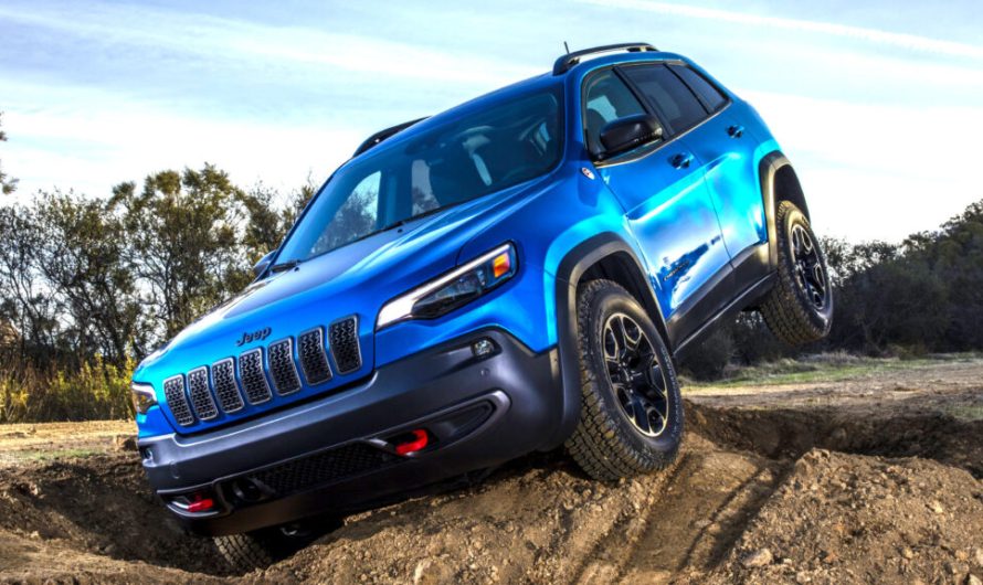 Відгук компанії Jeep на модель Cherokee нагадує про проблему, яку власники вважали вирішеною