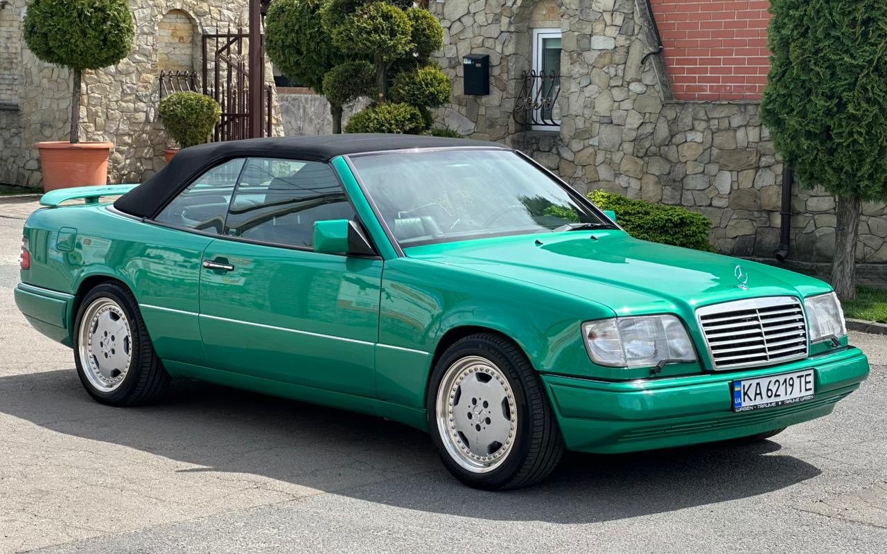 Mercedes-Benz E320 Cabriolet