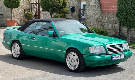 Mercedes-Benz E320 Cabriolet