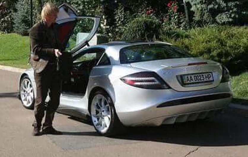 Стала відома доля Mercedes-Benz SLR McLaren футболіста Гусіна
