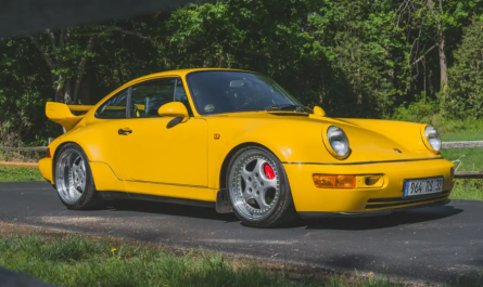 Porsche 911 Carrera RS 3.8