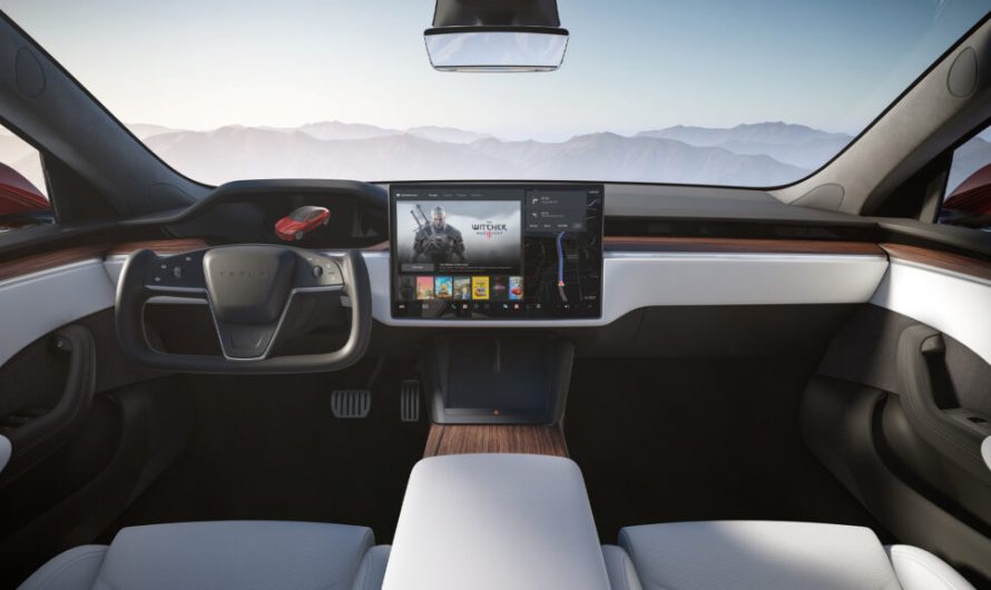 Tesla відкликає 220 000 електрокарів через те, чого їхні розумні камери не можуть помітити