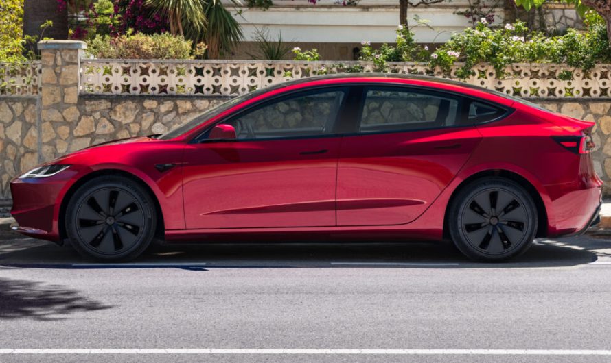 Американці віддають $37 000 за найдешевшу Tesla, а Канада отримала китайську модель за $29 000