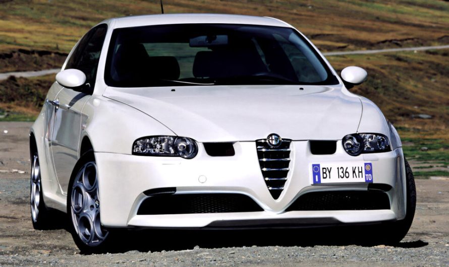 Alfa Romeo повертає хетчбек, який колись став його рятівником