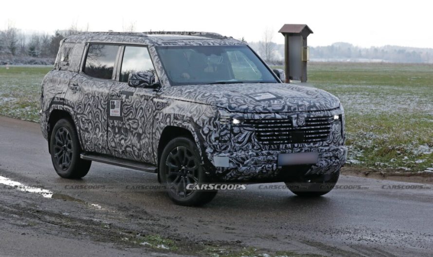 Новий Mitsubishi Pajero повертає культову панель приладів, що зробила оригінал впізнаваним