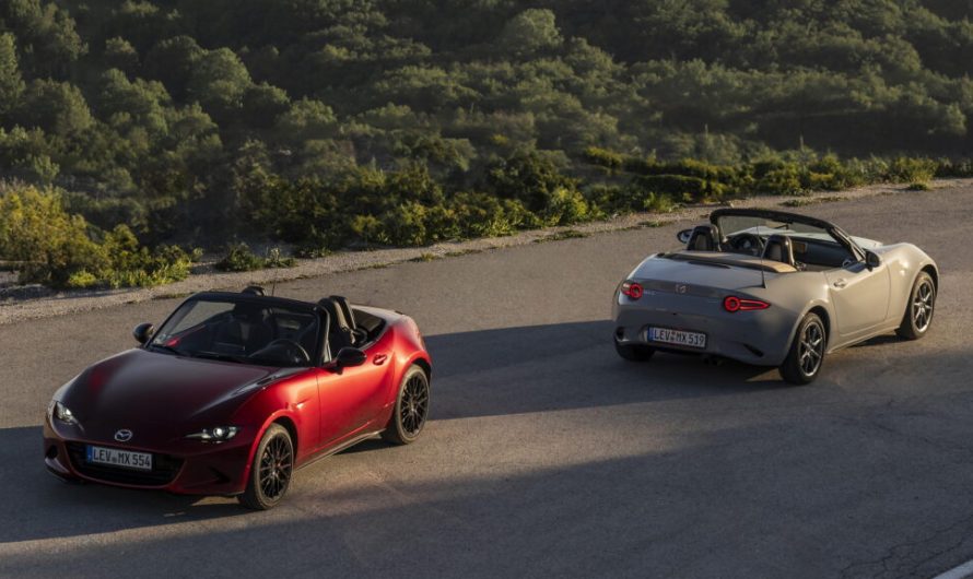 Оновлена Mazda MX-5 2027 року отримала +4 кінські сили в Європі, і виробник хоче, щоб ви відчули кожну з них