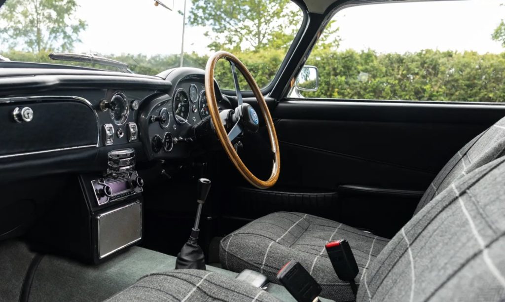 Aston Martin DB5 Shooting Brake 1966