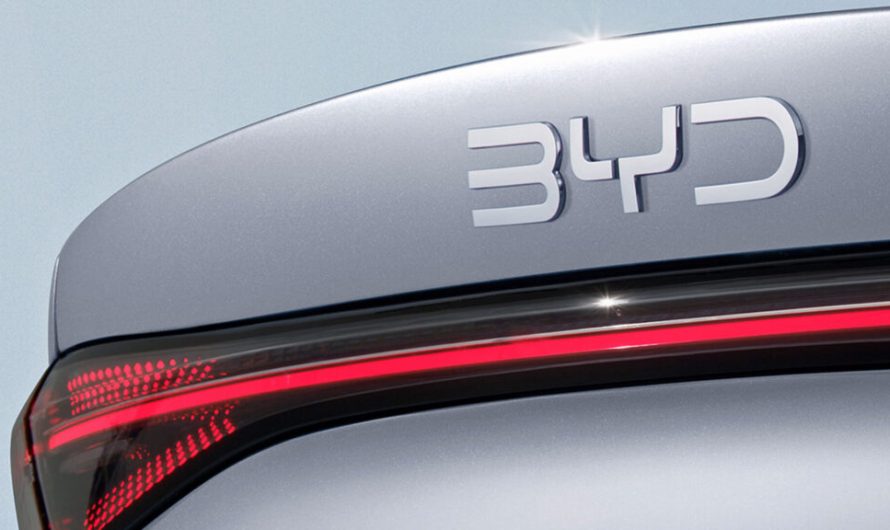 Глава BYD прогнозує, що компанія випередить Toyota за продажами за п’ять років