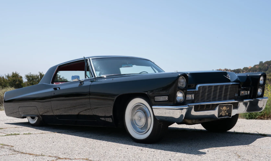 Купе Cadillac DeVille 1968 року від Джастіна Бібера продають на аукціоні: поки за $45000 (фото)