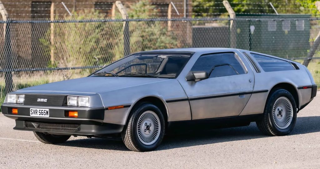 DeLorean DMC-12