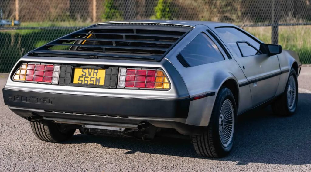 DeLorean DMC-12