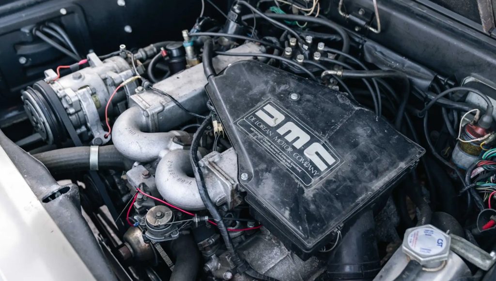 DeLorean DMC-12