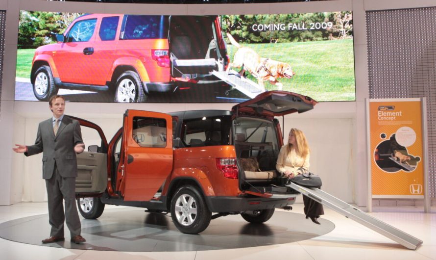 Прямокутний Honda Element може повернутися у 2029 році з силовою установкою, якої в нього ніколи не було