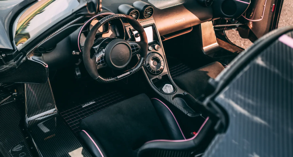 Koenigsegg One 1