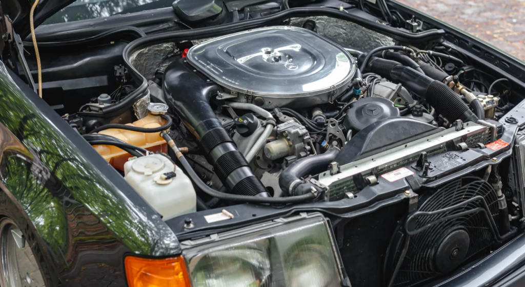 Mercedes-Benz 300 CE 6.0 AMG Hammer