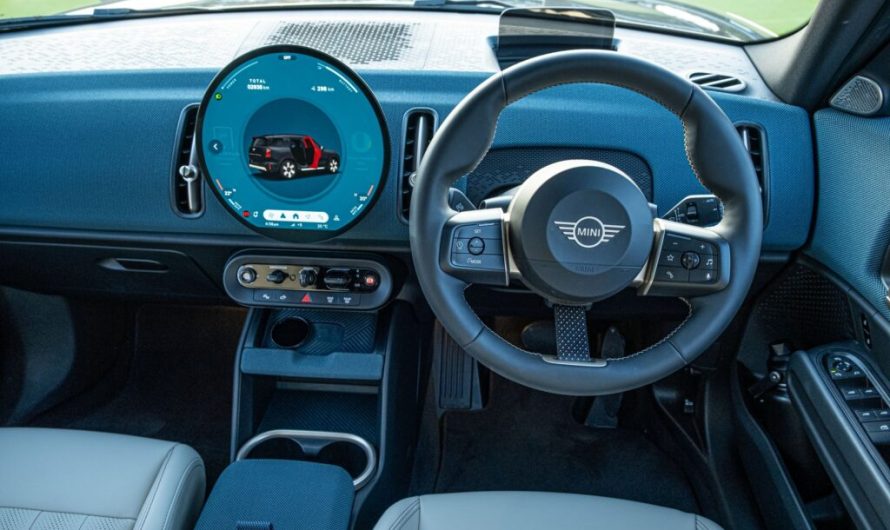 Огляд Mini Countryman SE ALL4 2026 року: найбільше задоволення від сумнівної ідеї
