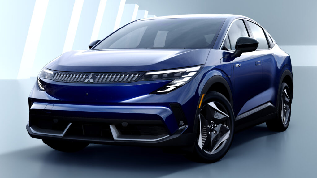 Mitsubishi показав дилерам США новий Pajero, який повертається як Montero