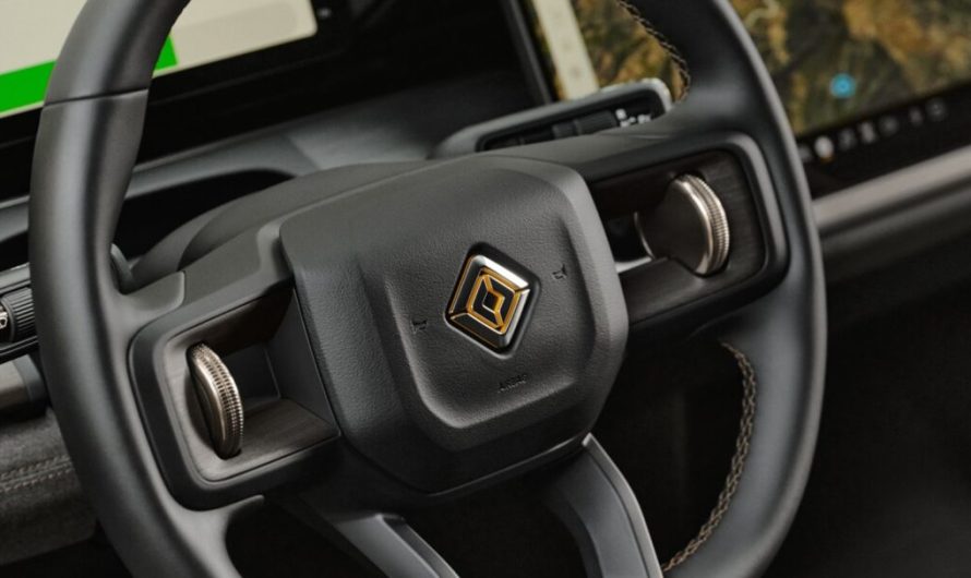 Rivian не повертатиме кнопки: вам радять просто говорити з автівкою