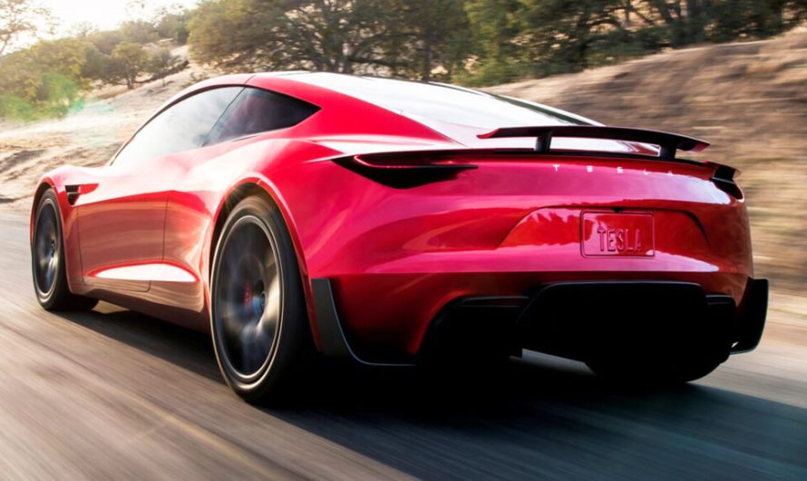 Спортивний автомобіль Tesla з ракетними двигунами знову не стартував, запуск перенесли на серпень