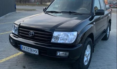 Toyota Land Cruiser 105