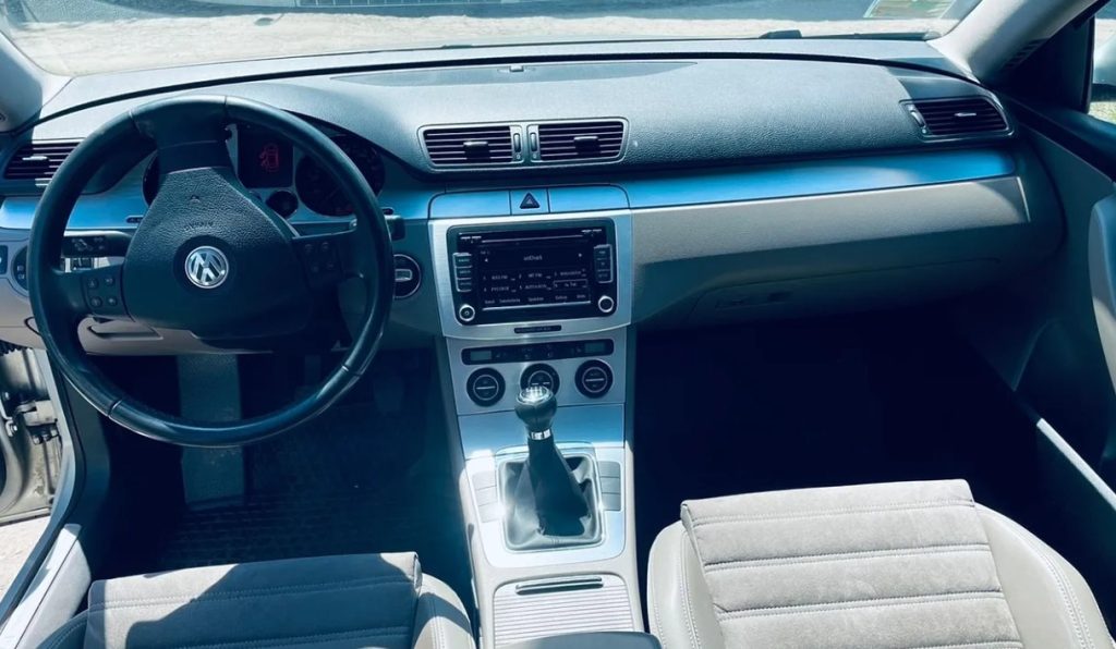 Volkswagen Passat B6