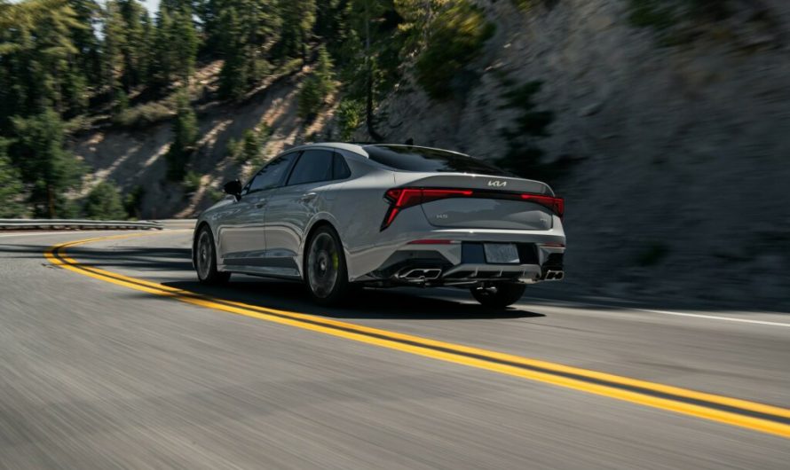 Продажі Kia встановили два значні рекорди за один місяць