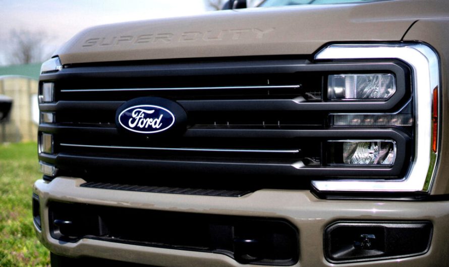 Компанія Ford має намір створити для американських військових надпотужний вантажний автомобіль, здатний заряджати безпілотники