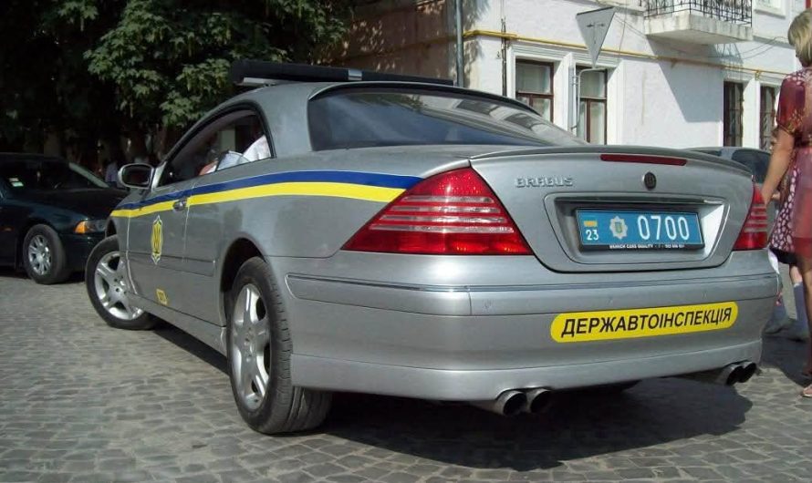 Які авто були в українських ДАІ та ДПС за роки Незалежності: ексклюзив від автоблогера (фото) 