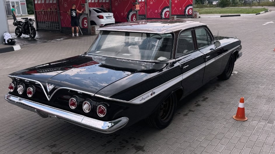 Chevrolet Impala 1961