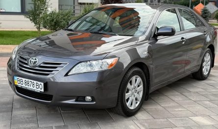 Toyota Camry