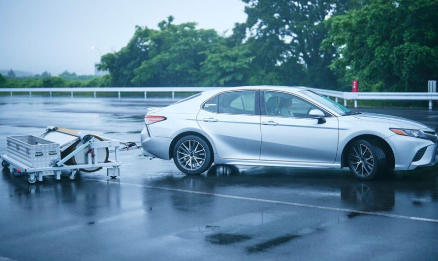 Аби пришвидшити тестування та розроблення, інженери Toyota створили величезну губку, що рухається перекочуванням