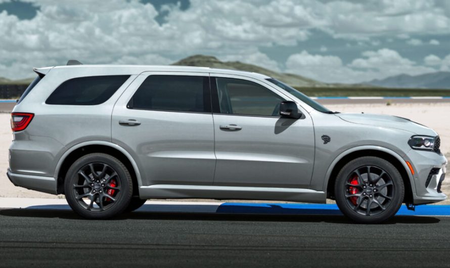 Втретє пощастить? Dodge знову повертає Durango, які можуть розсипатися просто під час руху
