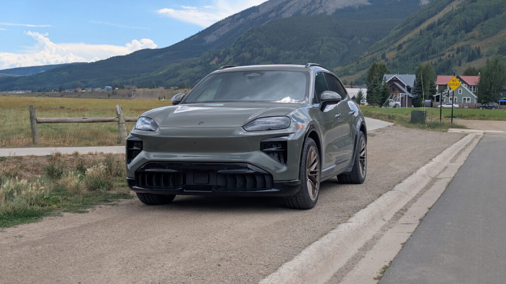  Porsche’s 1,139-HP Cayenne Turbo Electric Is A Supercar In Family-SUV Clothing