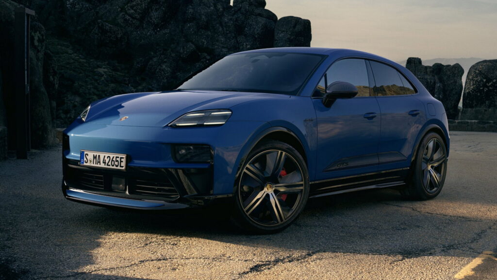 Range Rover’s New GT Rendered As The Sedan-Like Crossover Gaydon Knows Will Split Buyers