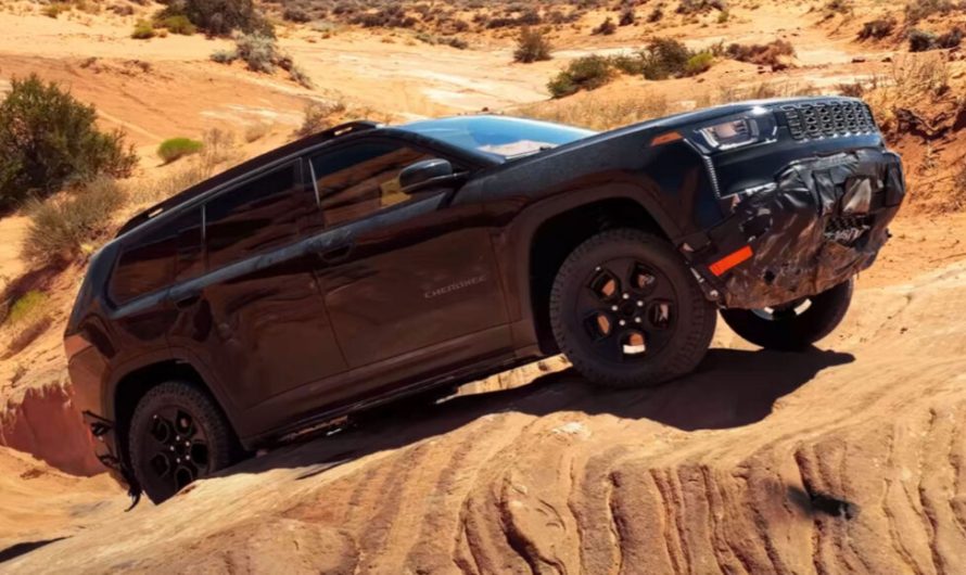 Новий тізер демонструє позашляхові здібності Jeep Cherokee Trailhawk