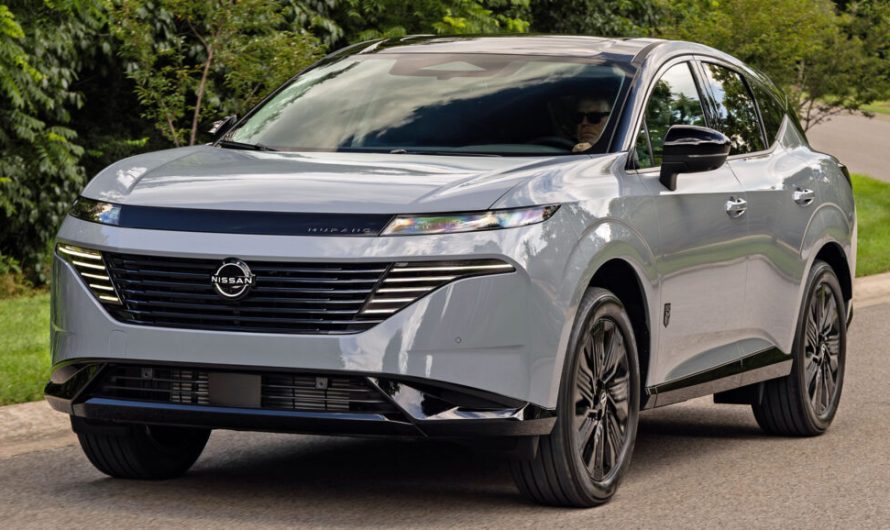 Nissan Murano 2027 отримує загрозливий темний обвіс, але втрачає найдоступнішу комплектацію