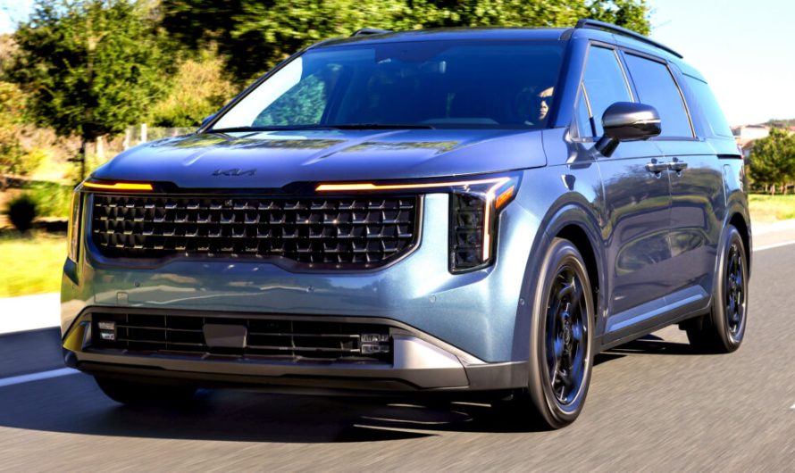 У липні Kia продала мінівенів більше, ніж у будь-який минулий липень