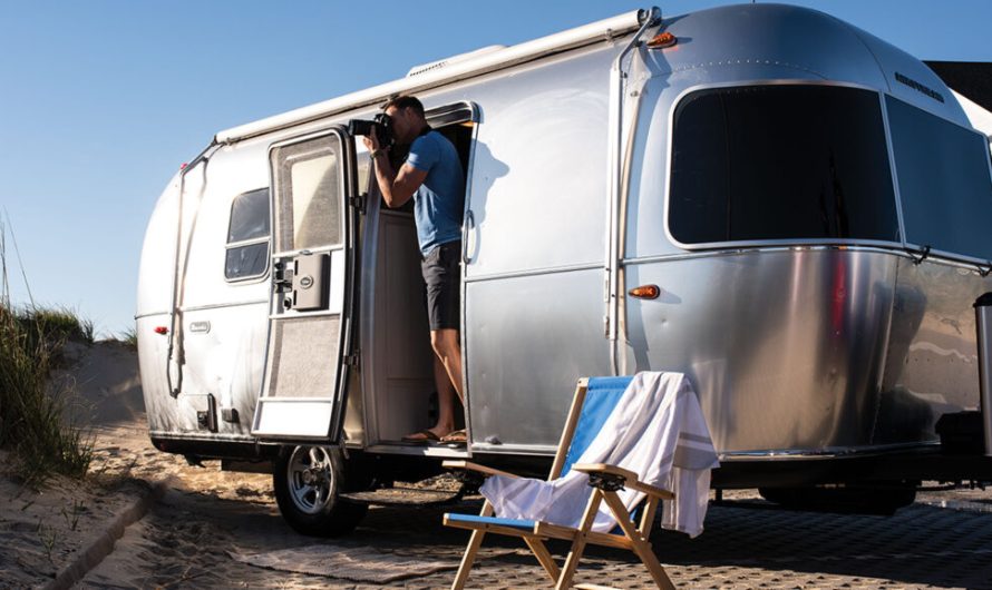 Тільки-но Airstream передала редизайн своїх трейлерів фірмі, що формує вигляд Ferrari