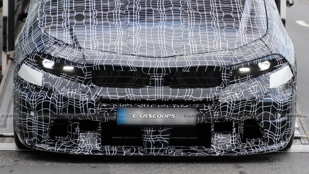 Надмірна маса M5 змусила BMW звузити решітки радіатора