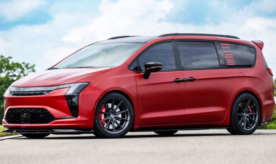 Занижений концепт Chrysler Pacifica — це лише крок від ідеалу, бракує Hellcat