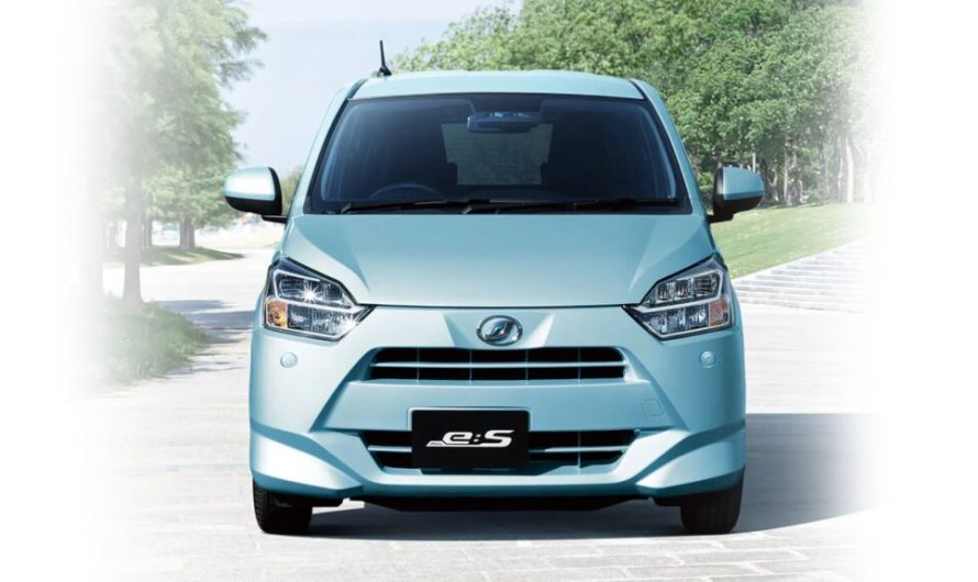 Оновлений Mira e:S від Daihatsu доводить: придбати абсолютно нове авто можна лише за 6 900 доларів