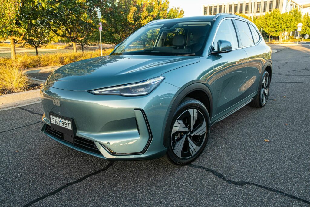 Geely EX5 на базі платформи GEA