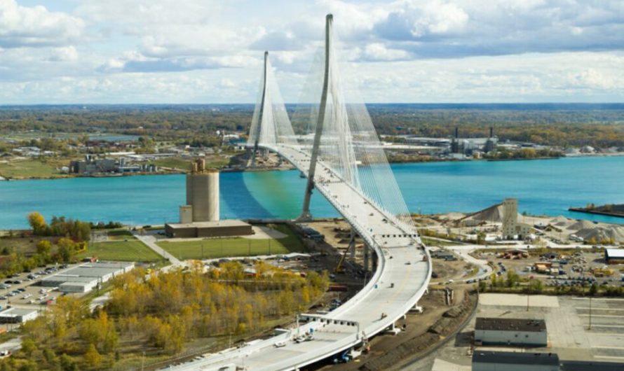 Керманичам автомобілів Stellantis загрожують санкції за проїзд новозбудованим мостом з Детройта до Канади